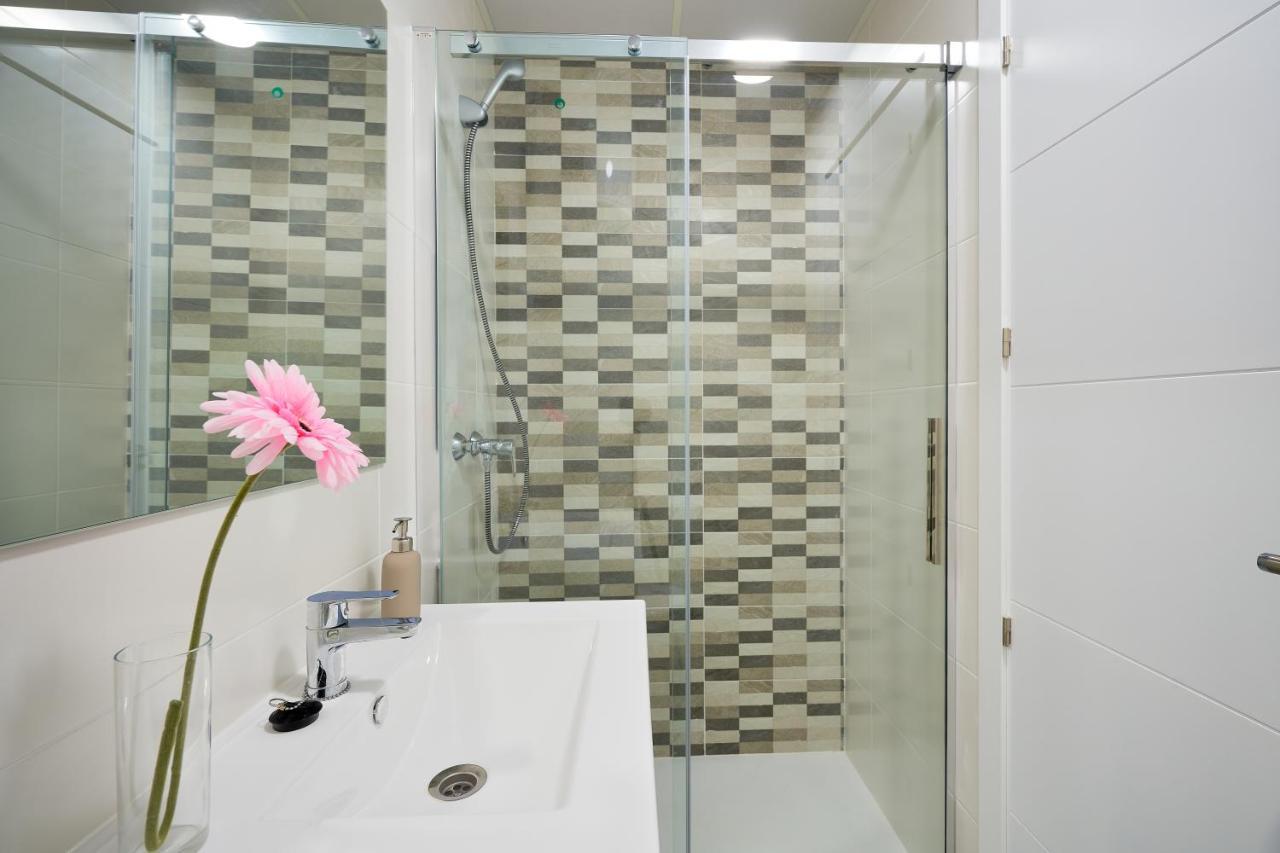 Malaguetabeach Apartment Málaga Eksteriør bilde